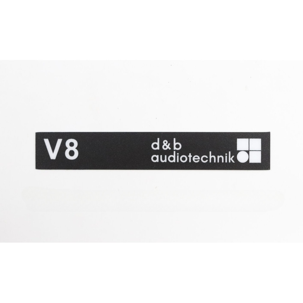 D&b audiotechnik V8 สติ๊กเกอร์โลโก้ป้ายชิ้นส่วนทดแทน 111 มม.(4.37")x18 มม.(0.70"