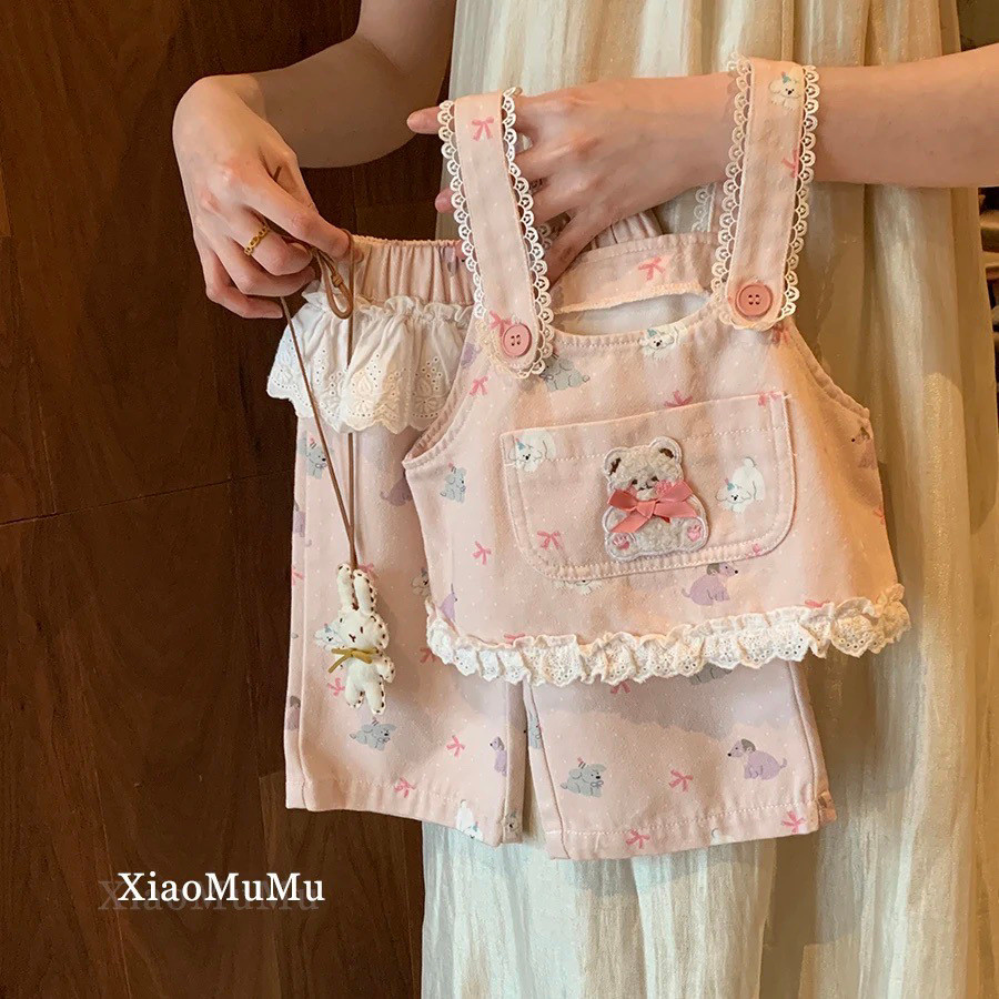 ชุดสูทสองชิ้นสไตล์ตะวันตกขากกว้างสำหรับฤดูร้อนปี 2025 หวานและสวมใส่ง่าย
