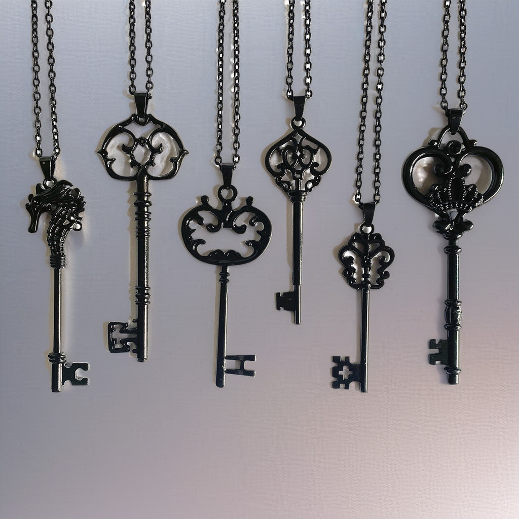 สร้อยคอ Baroque Key สีดำทองแดง อุปกรณ์เสริม retro gothic แบบไม่ซ้ำ กะเครื่องประดับศิลปะ