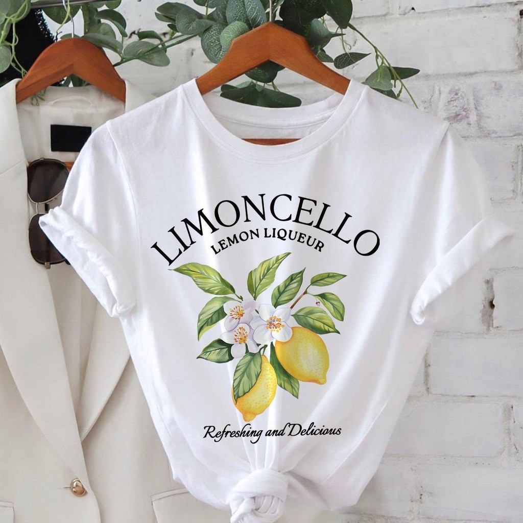 Papaya เสื้อยืดลาย “Limoncello Lemon Liqueur” สไตล์ลำลอง คอตตอน 100% ใส่สบาย WS1325
