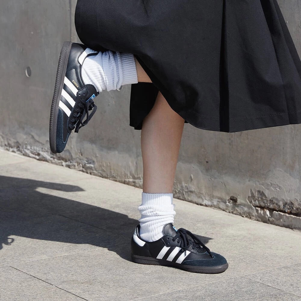 Adidas Clover Samba Joint Retro Moral Training รองเท้าผู้ชายและผู้หญิงคู่รองเท้ารองเท้าผ้าใบฤดูร้อน