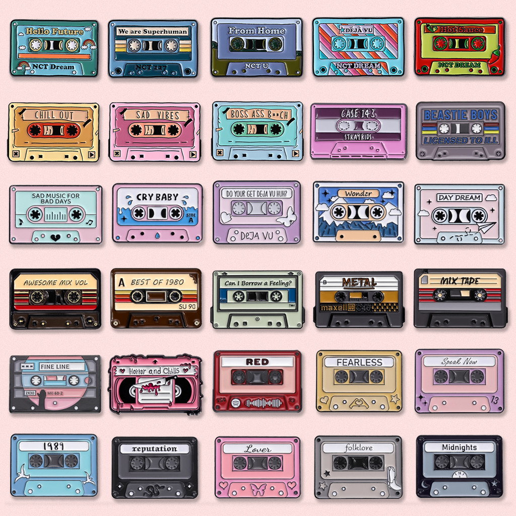 50รูปแบบRetroเพลงอัลบั้มเทปเคลือบPinบันทึกเข็มกลัดเครื่องเล่นเพลงป้ายโลหะเสื้อผ้าอุปกรณ์เสริมเครื่อง