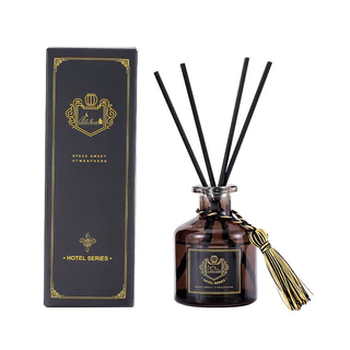 🏆กลิ่นโรงแรมหรู🏆 ก้านน้ำหอม ก้านไม้หอม Reed Diffuser น้ำหอมอโรม่า น้ำมันหอมระเหย ก้านหอม ก้านไม้หอมปรับอากาศ 50มล