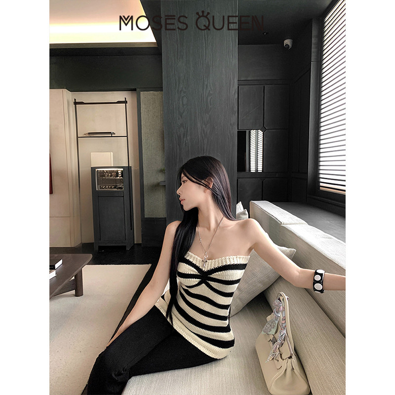 MOSESQUEEN เซ็ตไหมพรมสาวฮอต | 2025 กระโปรงลายทางสีดํา & สีขาว | เสื้อเกาะอกบาง+มินิแก้สะโพก | ชุดฤดูร้อน Y2K #59823 - รูปที่ 6