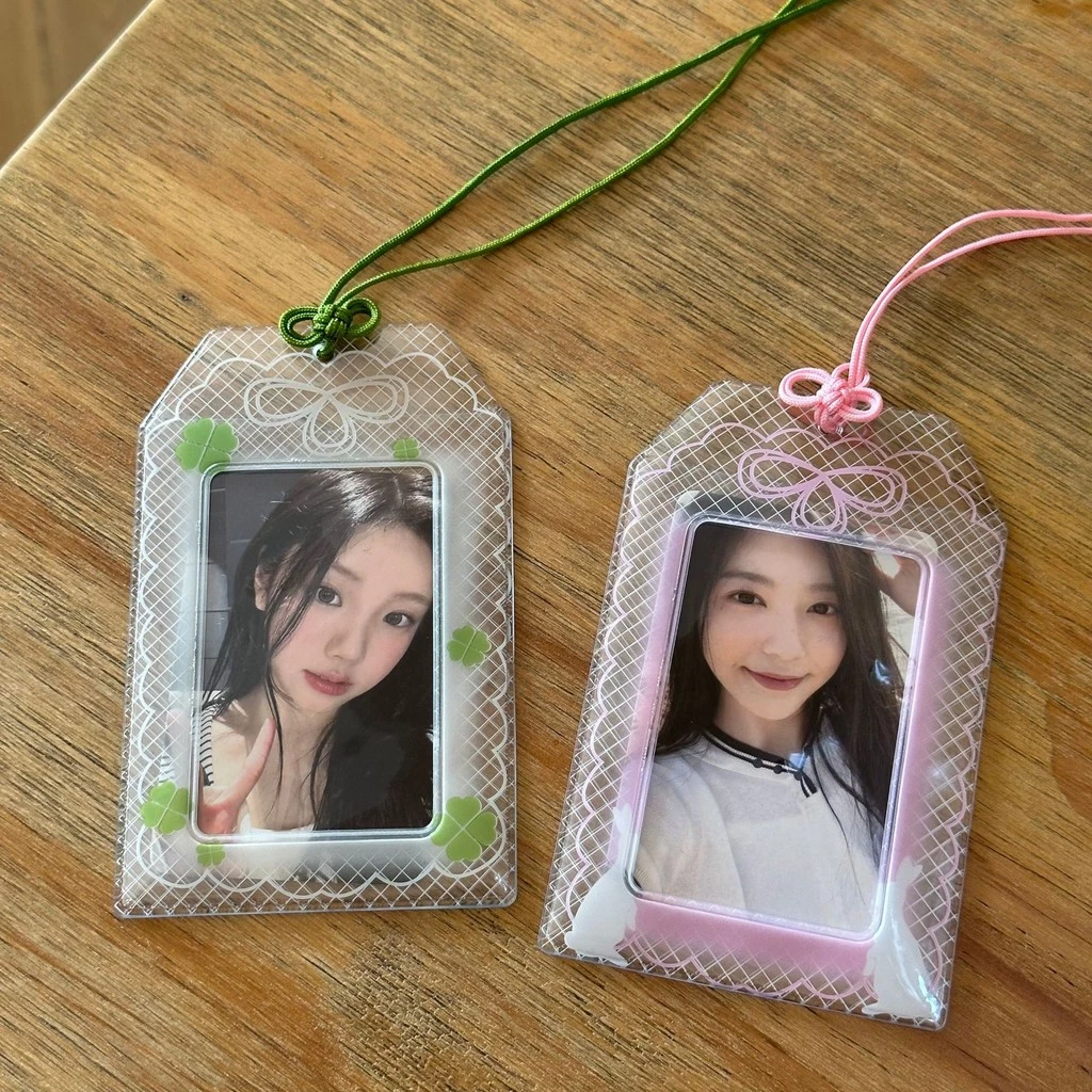 Ins Four-leaf Clover Rabbit Yushou Card Holder 10 ซม.การ์ดขนาดเล็ก Polaroid Aidou การ์ดขนาดเล็ก Campus Card Display Storage จี้