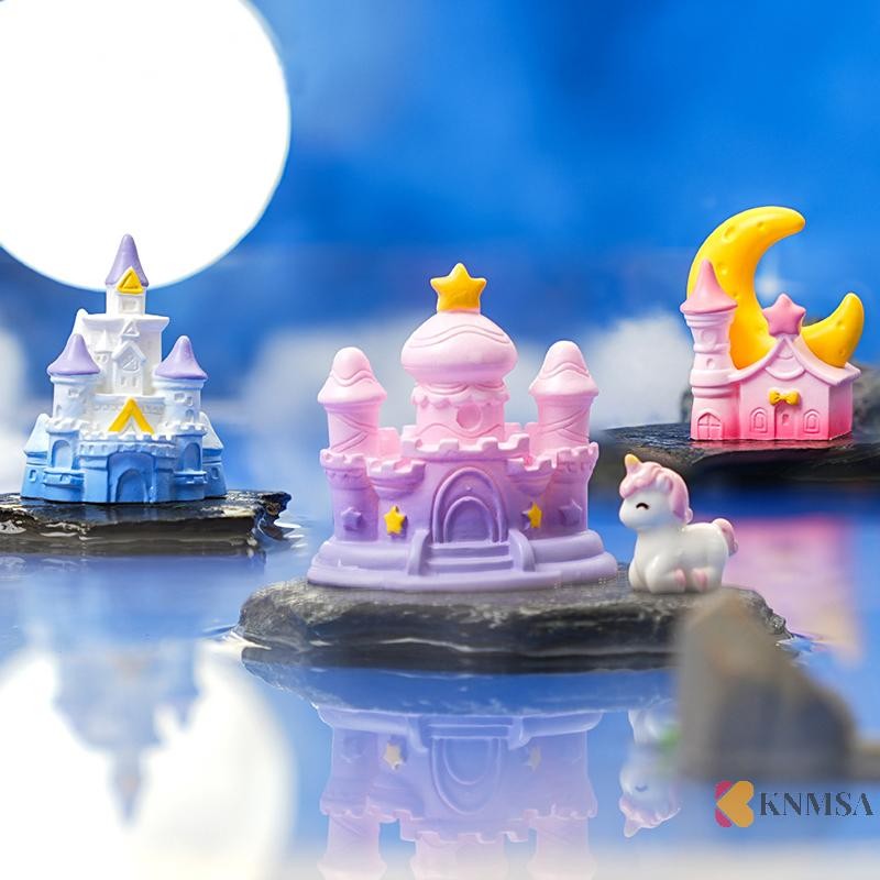 KNMSA] 1 ชิ้น Luminous Fashion Castle Micro Landscape เครื่องประดับกลางแจ้งเรืองแสง Miniature รูปปั้