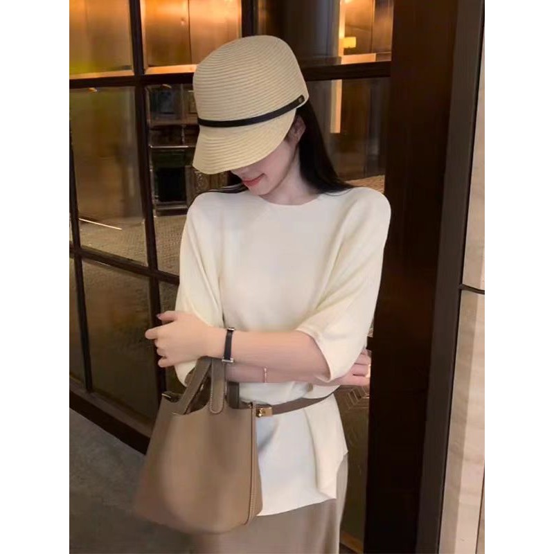 เสื้อยืดแขนสั้นผู้หญิง ออกแบบระดับไฮเอนด์ ผ้าไหมน้ำแข็ง ซummer 2025 พร้อมขนแกะด้านนอก JKD