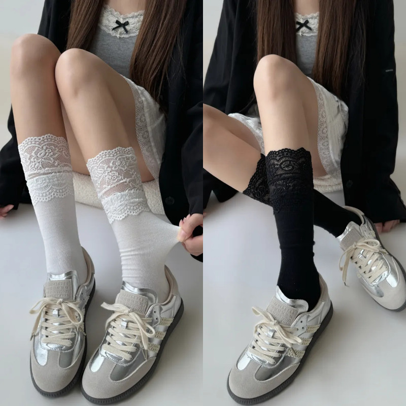 ถุงเท้าสไตล์บัลเล่ต์สำหรับผู้หญิง แบบลูกวัวจากญี่ปุ่น สีขาว