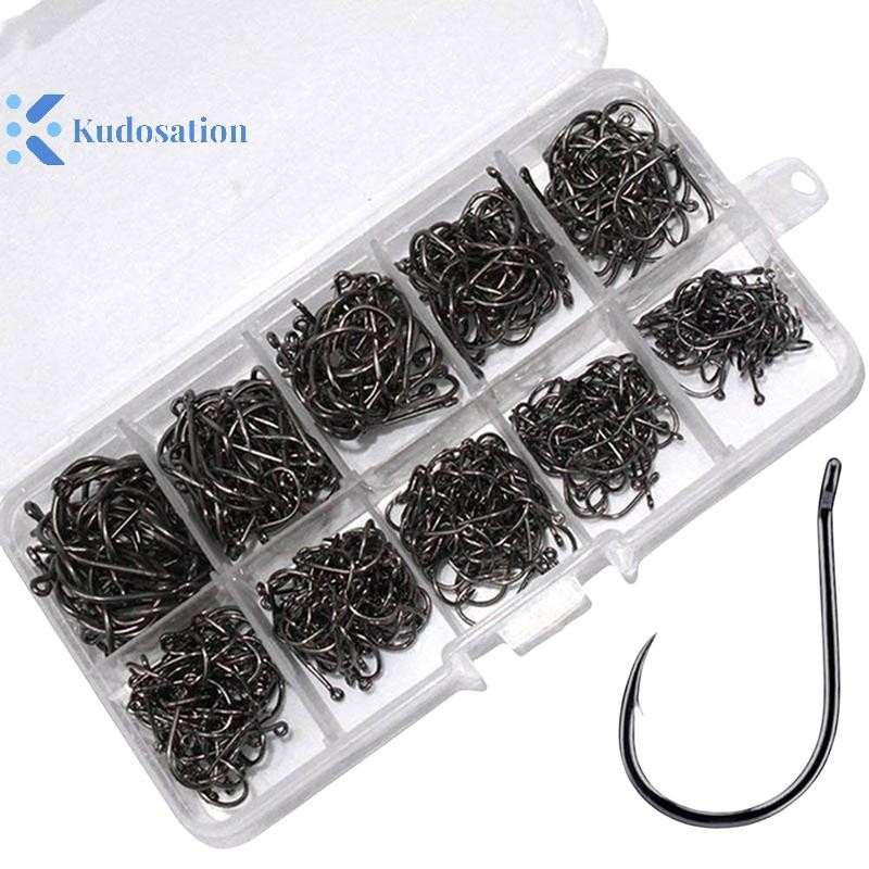 คุโดส 100-500PCS ตะขอตกปลาชุดเหล็กคาร์บอนสูง Sharp Barbed Fishhook Rock อุปกรณ์ตกปลาเกียร์อุปกรณ์เสริม