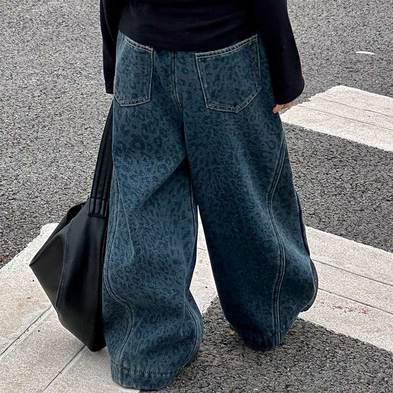 สาวฤดูหนาวขนแกะ-ขนแกะ-ขนแกะ-กางเกงยีนส์สาวแฟชั่นฤดูหนาวกางเกงขากว้างไหลบ่าเข้ามา