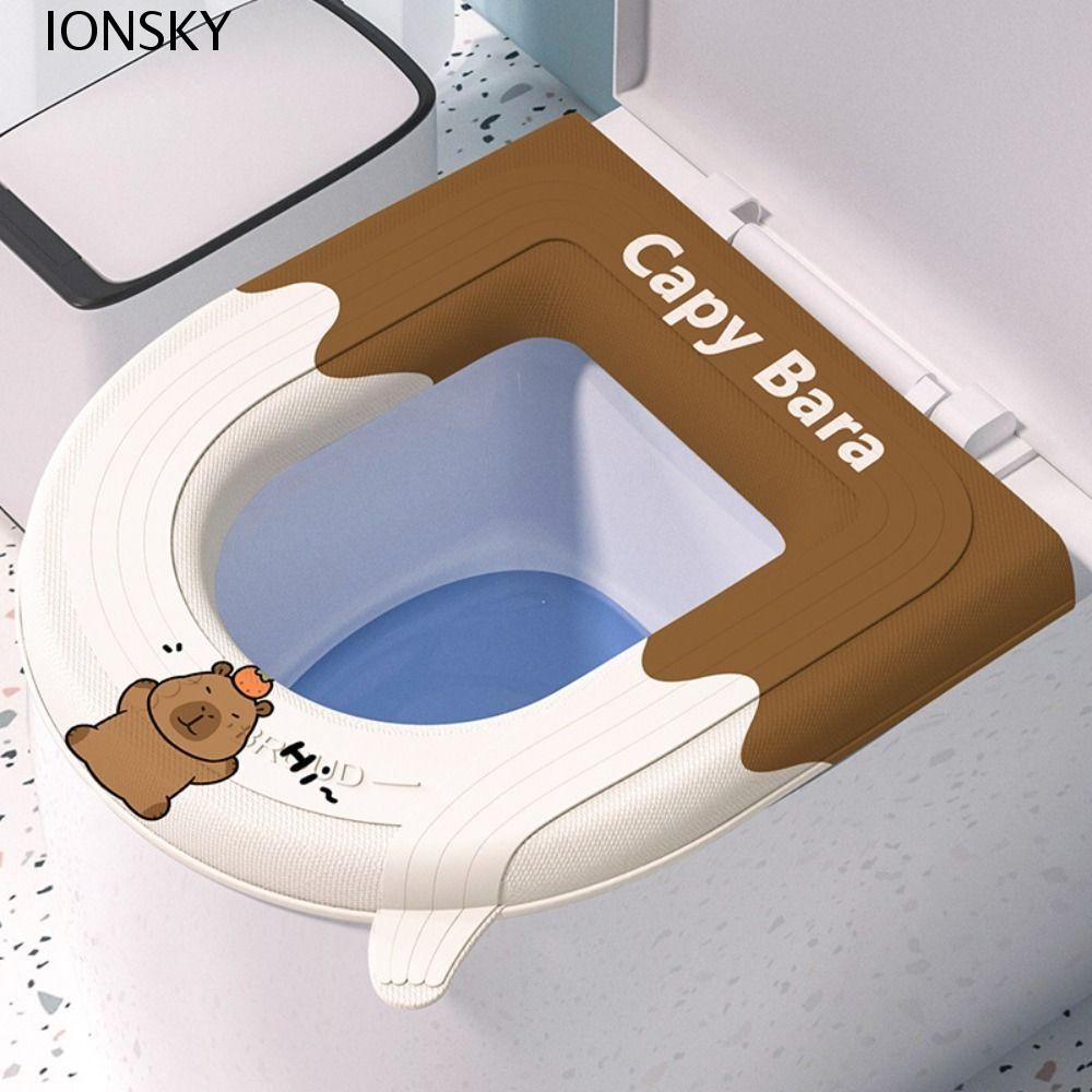 Ionsky EVA ฝารองนั่งชักโครกพร้อมที่จับ เบาะรองนั่งชักโครกอเนกประสงค์ กาวล้างทําความสะอาดได้ กันน้ํา แผ่นรองเครื่องมือแบบใช้ซ้ําได้ ห้องน้ํา