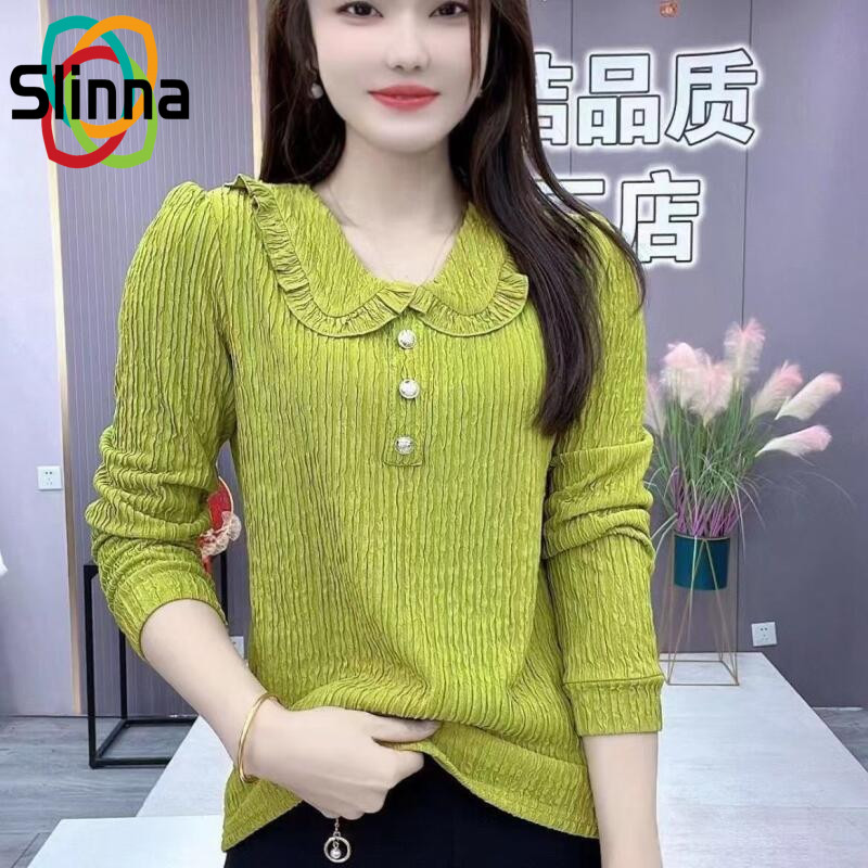 เสื้อยืดลําลองแฟชั่นใหม่สําหรับผู้หญิงเสื้อเชิ้ตฐานหลวมและอเนกประสงค์สไตล์ตะวันตกเรียบง่ายและอินเทรนด์ด้านบน