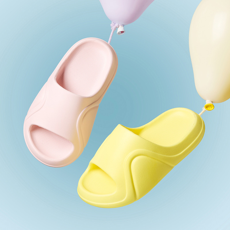 Cheerful Mario รองเท้าแตะหลากสี เด็กผู้หญิงโต กันลื่น วัสดุEVA slipper สีทึบ  ลำลองฤดูร้อน สําหรับเด็กผู้ชาย และเด็กผู้หญิง