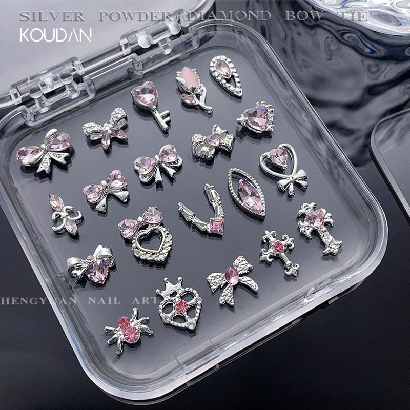 สติ๊กเกอร์ติดเล็บตกแต่งเล็บ Rhinestone คริสตัลเพชรสีชมพู 10 ชิ้น KOUDAN