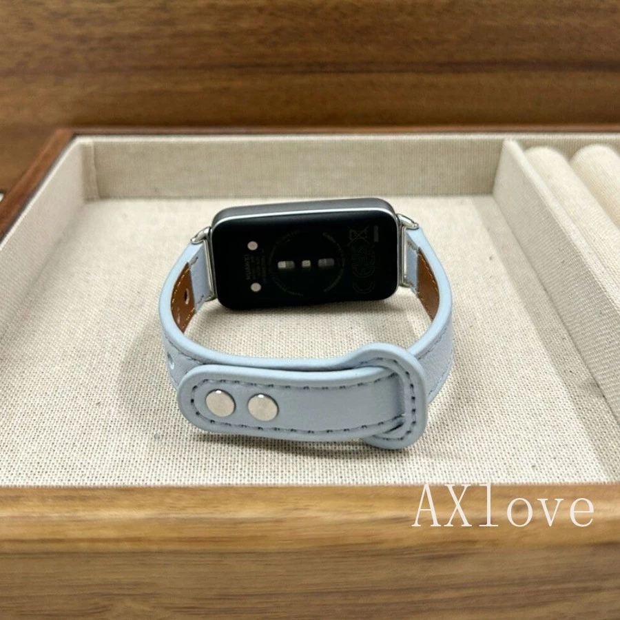 สายหนังใหม่สําหรับ Huawei Band 11 pro 10 8 9 NFC สร้อยข้อมือนุ่ม Correa สําหรับ Huawei Honor Band 9 สายรัดทดแทน