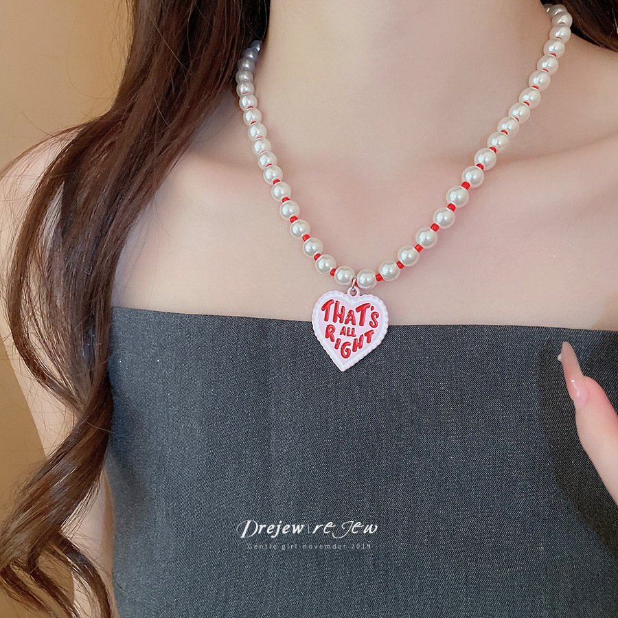 สร้อยคอด्रีม สไตล์หยดน้ำมัน มุกเทียม กะทัดรอน และจี้หัวใจลายอักษร