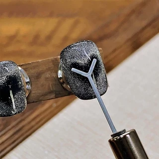 2025 ใหม่เล็บหัวใจแมวตาแม่เหล็กดูดที่แข็งแกร่งเล็บ ทําเอง เครื่องมือ-PY