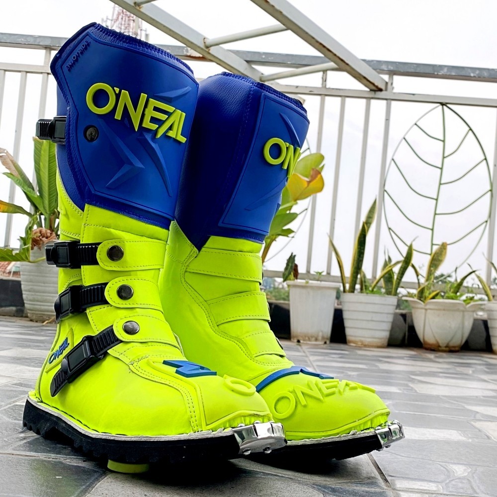 MOTOCROSS BOOTS / TRAIL SHOES / MX CROSS SHOES / WITH IRON PIONEER / MX GEAR ENDURO SHOES / ADVENTURE TRAINING / MOUNTAIN - SOBB 008