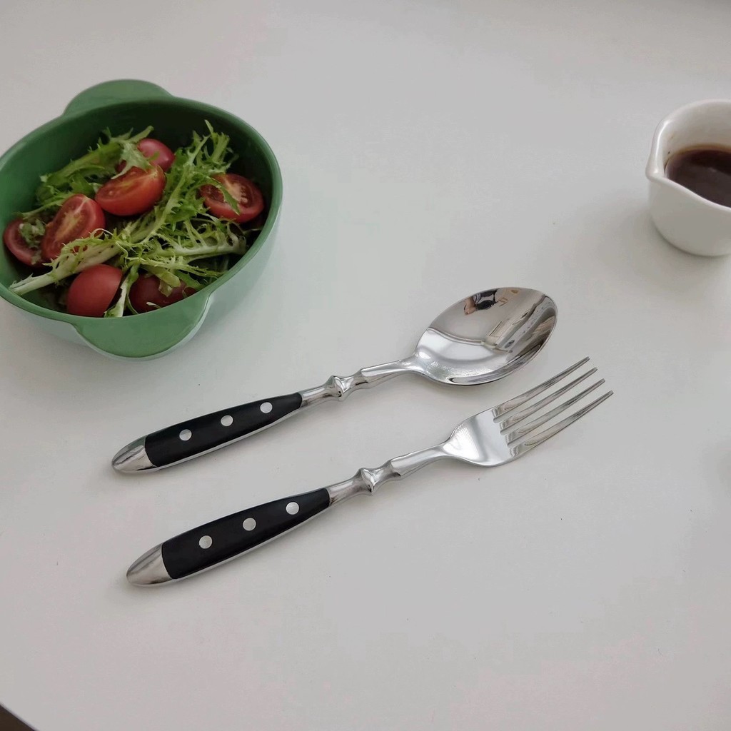 HERA สีดําจับสแตนเลสชุดช้อนส้อมช้อนส้อมมีดสเต็กช้อนกาแฟบนโต๊ะอาหาร