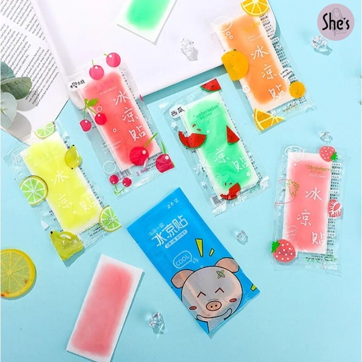 กลิ่นผลไม้ เจลความเย็นลดไข้ แผ่นให้ความเย็น 1 ซอง มี 2 แผ่น มีกลิ่นหอม ช่วยคลายความร้อนจากร่างกาย