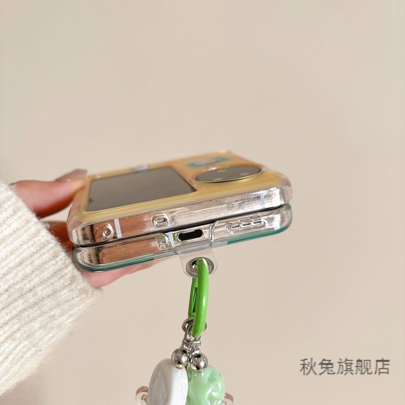 SAMSUNG LUKENเคสโทรศัพท์สําหรับSamsung Galaxy Z Flip 7 6 5 4 3 OPPOค้นหาN2 Flip N3 Flipน่ารักเครยอนชินจังปกหลังพร้อมสร้อยข้อมือสําหรับFlip3 Flip4 Flip5 Flip6 N2Flip N3Flip - รูปที่ 5