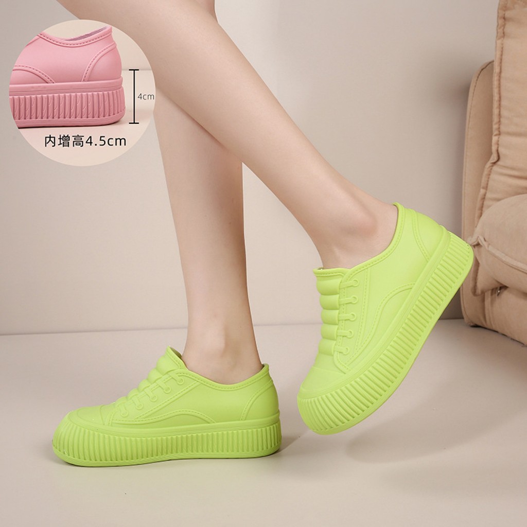 รองเท้าบูทกันน้ำผู้หญิงใหม่ ใส่สบาย กันลื่นได้ดี มีสไตล์ เหมาะกับทุกฤดู ✨kuike099.th✨