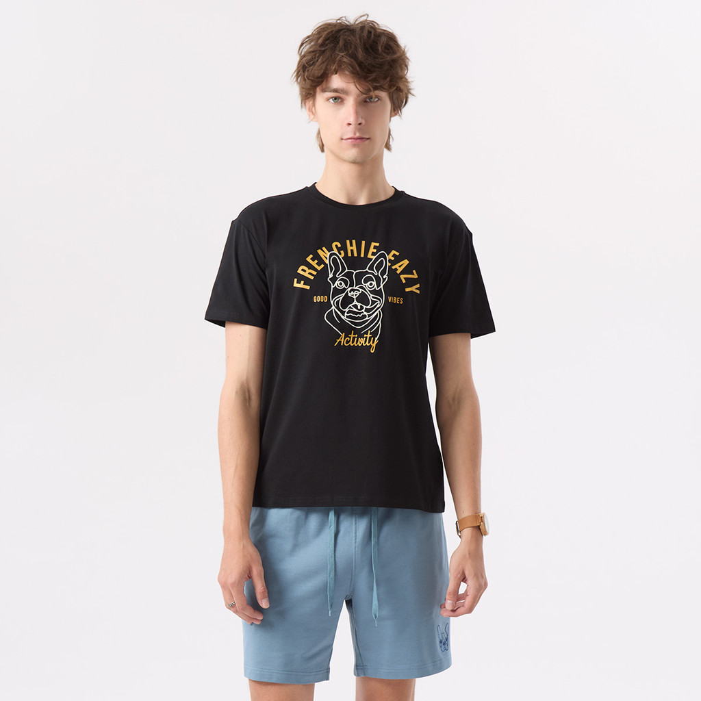 ESP เสื้อทีเชิ้ตลายเฟรนช์ชี่ อีซี่ ผู้ชาย สีดำ | Frenchie Eazy Tee Shirt | 04069