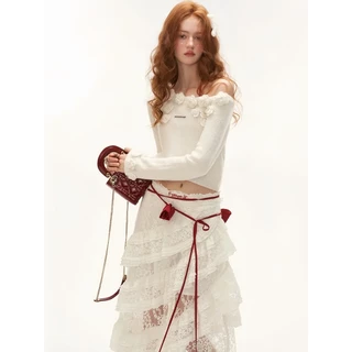 IRIS BOUTIQUE IS2025010305 Rose lace setเสื้อ กระโปรงผู้หญิง เซ็กซี่นิดๆ ใส่ไปเดท