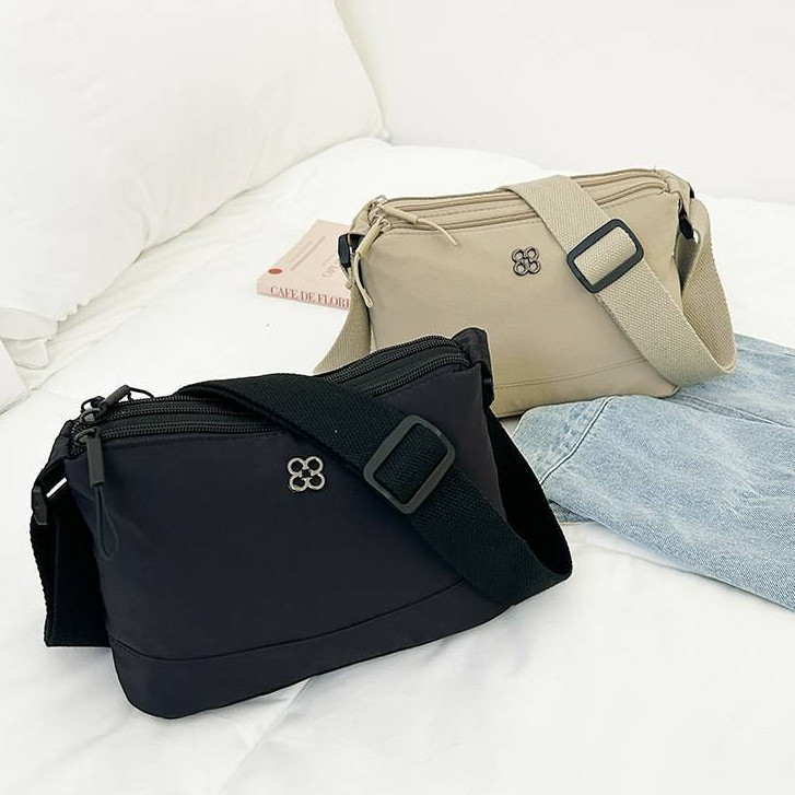bag_1(BAG2283) กระเป๋าสะพายข้างผ้าไนล่อนมี4ช่องซิป ทรงสีพื้น-ขนาด 10 นิ้ว