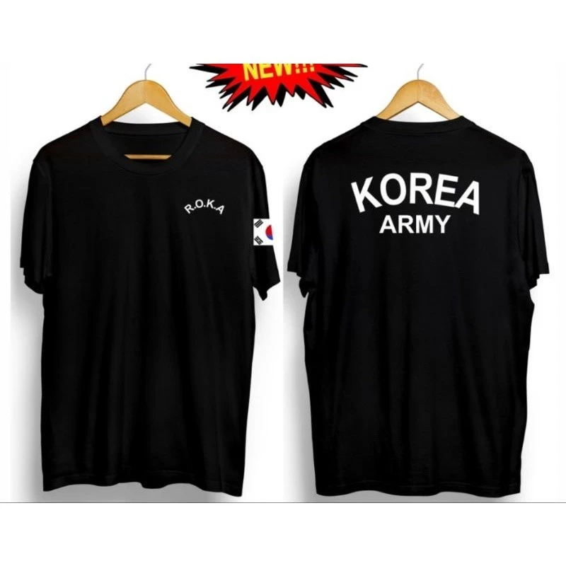 "Korea Army ROKA Graphic" เสื้อยืดคอกลมผ้าฝ้ายอินเทรนด์ แฟชั่น - สไตล์ทหารไปข้างหน้า ดีไซน์ไม่ซ้ําใคร Streetwear & Patriotic Motif