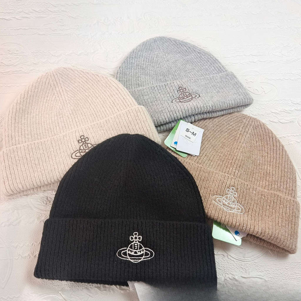 วิเวียน เวสต์วูด ฤดูใบไม้ร่วงฤดูหนาวดาวเสาร์กับขนสัตว์ผู้ชายผู้หญิงคู่เย็นหมวกอบอุ่นถักหมวกขนสัตว์