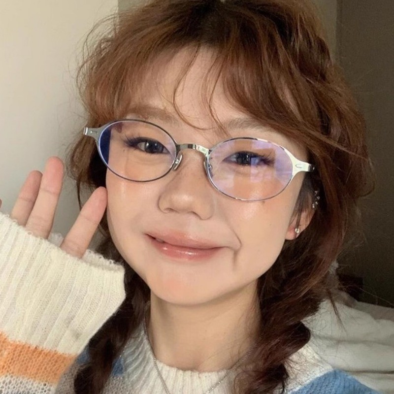 👓แว่นตาแฟชั่นผู้หญิง👓 -25~425° แว่นสายตาสั้น แว่นตาป้องกันสีฟ้า ใบหน้าธรรมดาเป็นสีขาว 1142