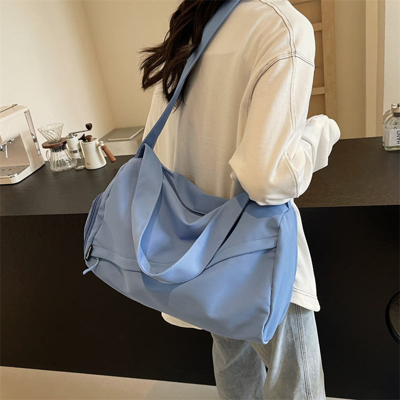 กระเป๋าเดินทาง กระเป๋าใส่กีฬา แยกส่วนใส่รองเท้า กันน้ำ แยกส่วน ผ้าแคนวาสเบา พกพาสะดวก ราคา ถูกที่สุด ดีลบีเคเค แกลเลอรีภาพที่ 3