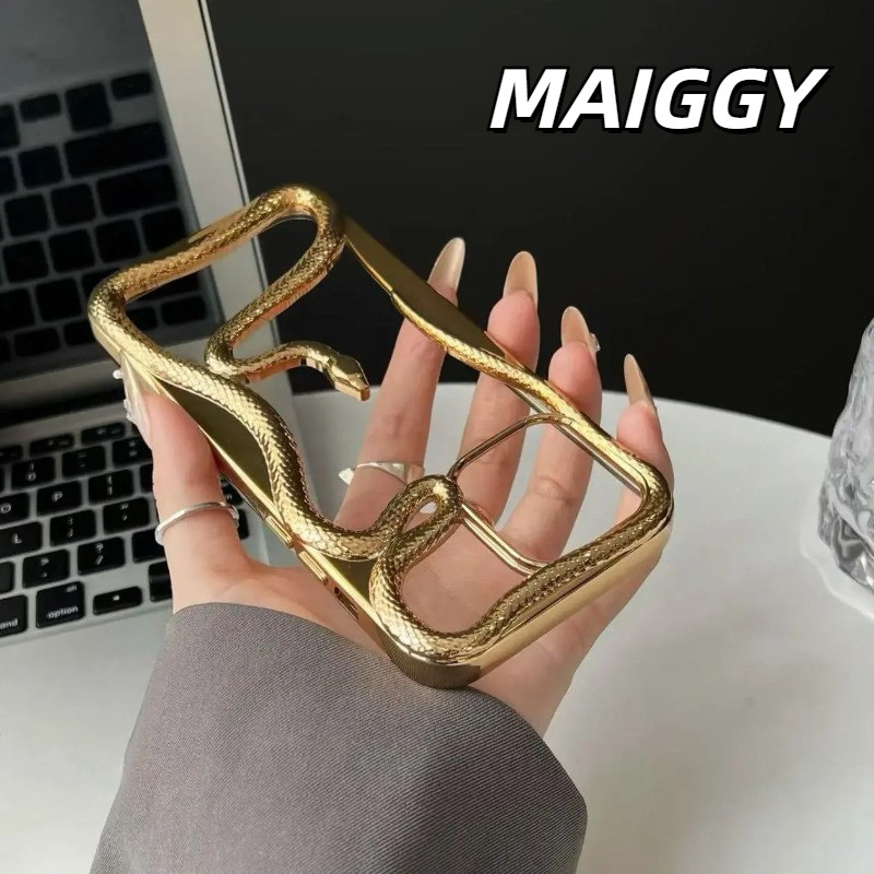 Maiggy Electroplating สามมิติงูปี Hollow การกระจายความร้อนเคสโทรศัพท์สําหรับ iPhone 16 15 14 13 12 Pro Max Anti Drop Case Cover
