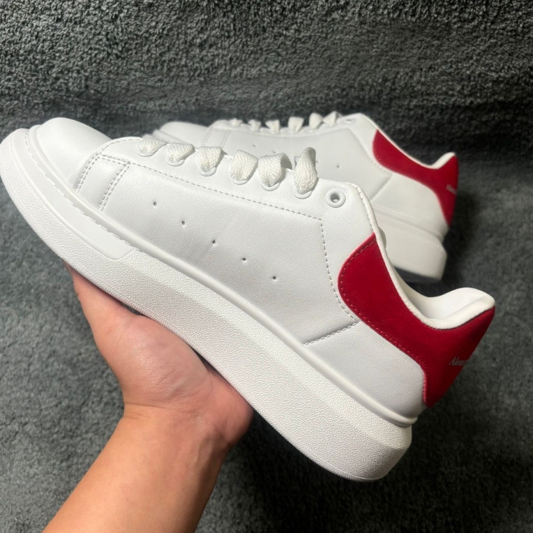 Alexander McQueen Alexander McQueen Alexander McQueen Smooth Calfskin Low-Top รองเท้าผ้าใบแฟชั่นผู้ช