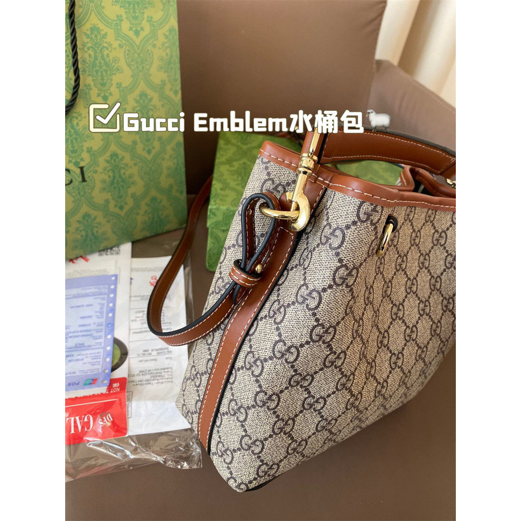 ผู้ชายและผู้หญิง Same Niche Tote Bag ความจุขนาดใหญ่กล่องอาหารกลางวันกระเป๋าหนึ่งไหล่ Crossbody กระเป๋า Simple All-Match Bucket Bag กระเป๋าช้อปปิ้ง