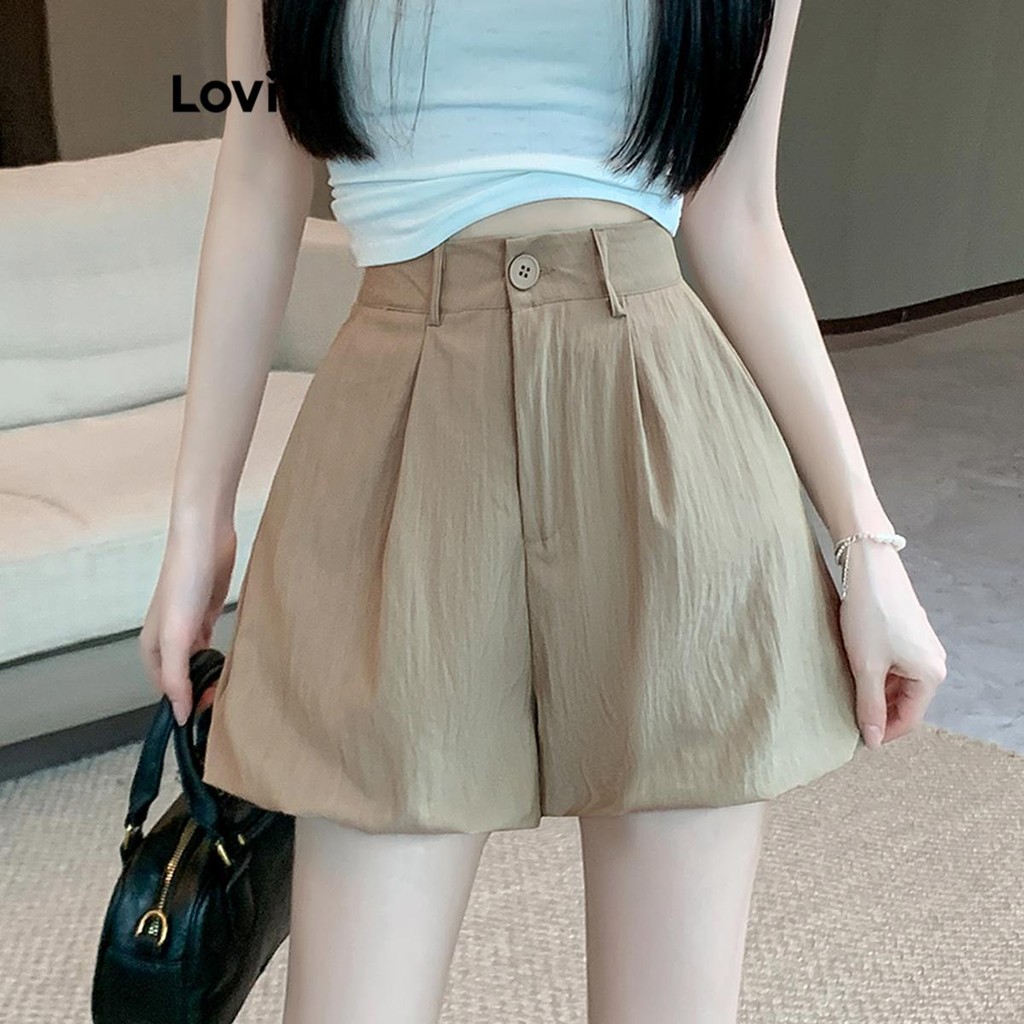 Lovito กางเกงขาสั้นผู้หญิง มีกระดุม สีพื้น สไตล์ลำลอง LNA65252