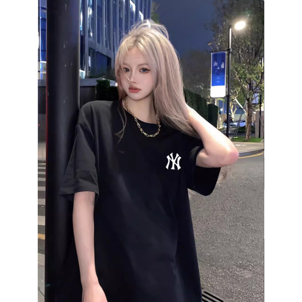 ✨ส่งจากไทย✨ ชุดฤดูร้อนคู่ 2026 ใหม่แบรนด์อินเทรนด์เสื้อผ้าชั้นนำเสื้อยืดแขนสั้นสีแดงระดับไฮเอนด์ - รูปที่ 2