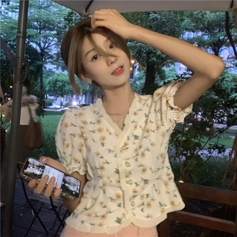 Veewink เสื้อเชิ้ตลายดอกไม้ แขนสั้น ผู้หญิง thumbnail 10