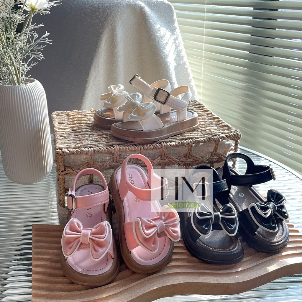 รองเท้าเด็ก รองเท้าเด็กผู้หญิง ติดโบว์ แฟชั่นแนวเจ้าหญิงๆ สำหรับเด็กอายุ1-4ปี