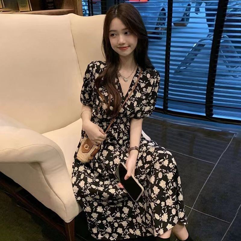 เสื้อผ้าผู้หญิงไซส์ใหญ่ อ้วน มม เดรสลายดอกไม้สีดําฝรั่งเศสฤดูร้อนสไตล์ใหม่ชุดเดรสยาวชิ้นเดียวเอวแคบย้อนยุค