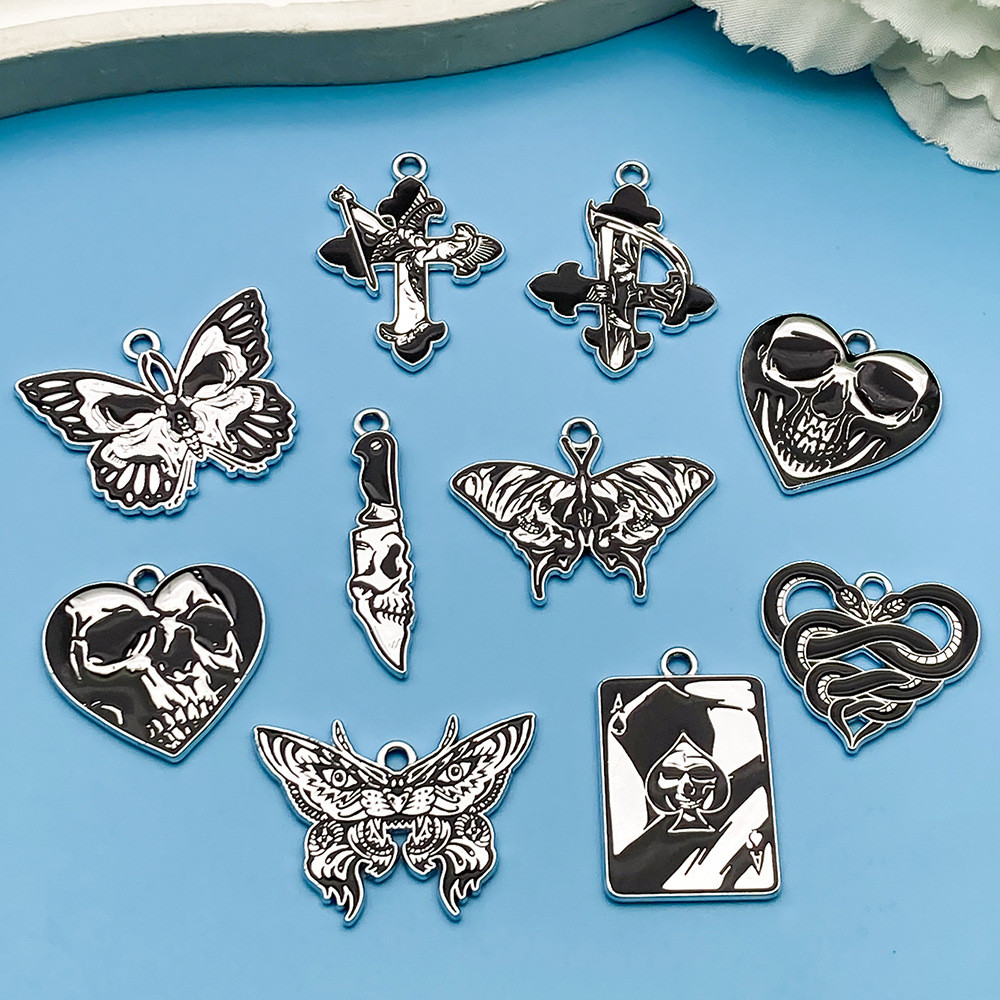 จี้โลหะผสมรูปหัวกะโหลกผีเสื้อหัวใจสีขาว K สไตล์โกธิคสีเข้ม DIY เครื่องประดับทำมือ