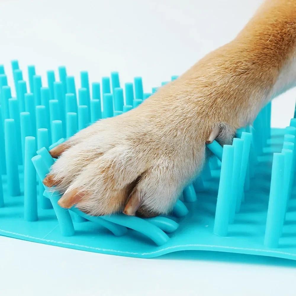 Paw Plunger Pet Paw Cleaner ซิลิโคนอ่อนนุ่มถ้วยทําความสะอาดเท้าแบบพกพาแมวสุนัข Paw Clean แปรงบ้านอุปกรณ์ปฏิบัติ 3 ขนาด - รูปที่ 3