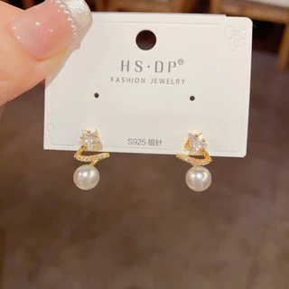 ต่างหู.Simple Star Surround Pearl Light Luxury สไตล์แฟชั่น คุณภาพสูง