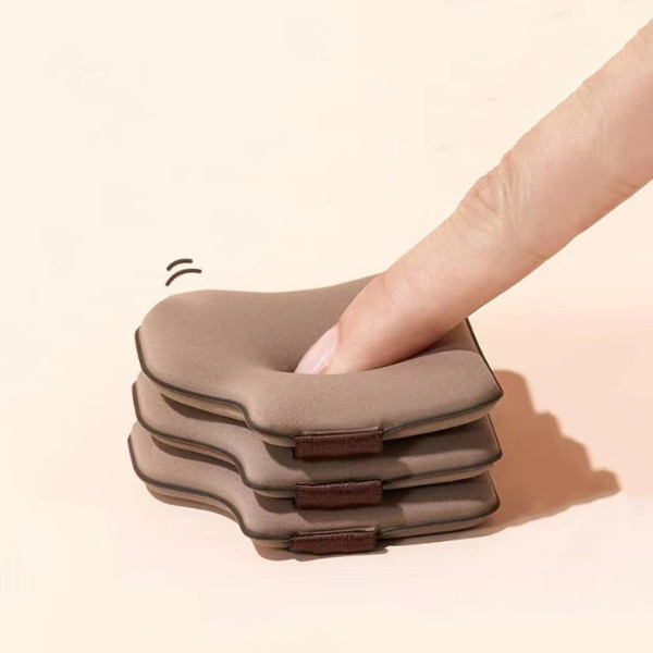 🍒Grace Thai🍒 พัฟช็อกโกแลต 6 ชิ้น พัฟกำมะหยี่ ขนาดมินิ ใช้ได้ทั้งแห้งและเปียก นุ่มพิเศษ สำหรับลงรองพื้น - รูปที่ 3