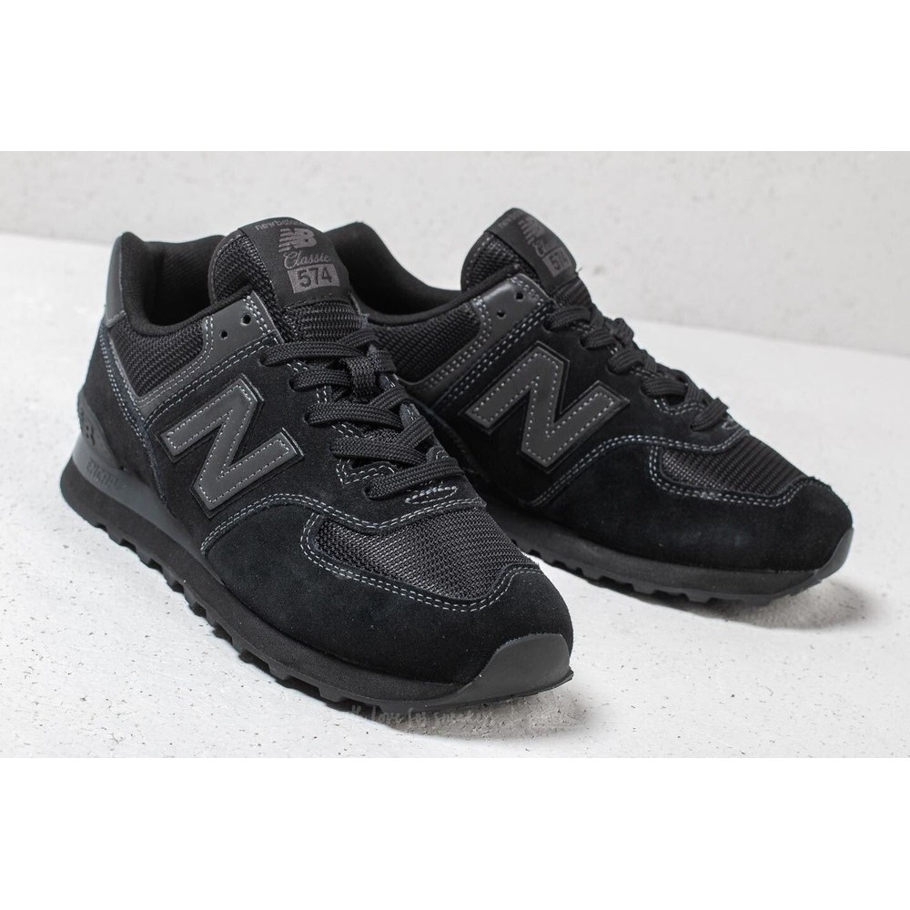 ..นิวบาลานซ์. 574 Athletic Shoe - Black Monochrome ส่งฟรี - แท้
