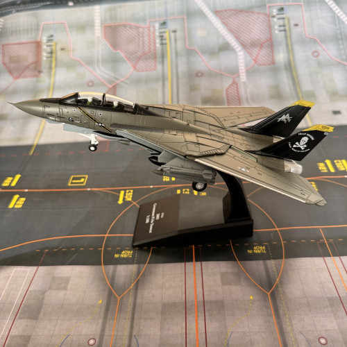 1/100 รุ่นดี F14 Tomcat Fighter จําลองเครื่องบินจําลองผลิตภัณฑ์สําเร็จรูป Nsmodel จัดส่งฟรี