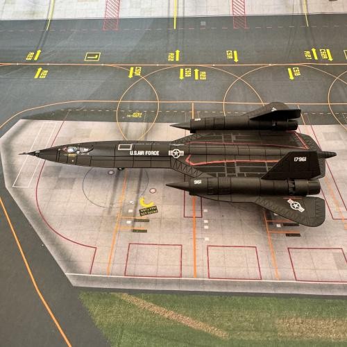 Nsmodel1: 144 American SR71 Blackbird Reconnaissance Aircraft Simulation Alloy Aircraft Fighter Mili
