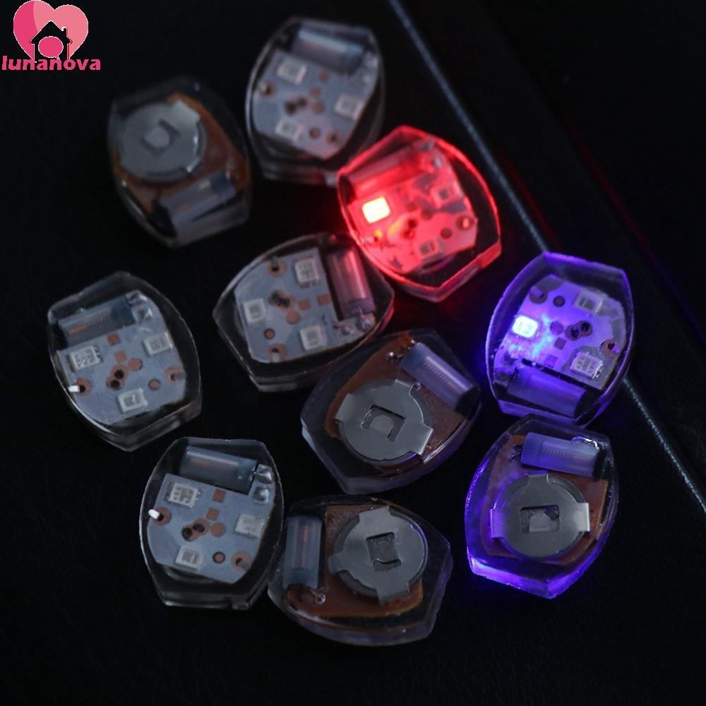 Lunanova 10 ชิ้นไฟรองเท้า LED,ส่องสว่างพลาสติกการเคลื่อนไหวโคมไฟอิเล็กทรอนิกส์,รองเท้าแตะอุปกรณ์เสริม Miniature เรืองแสง Vibrating Light เด็กของขวัญ