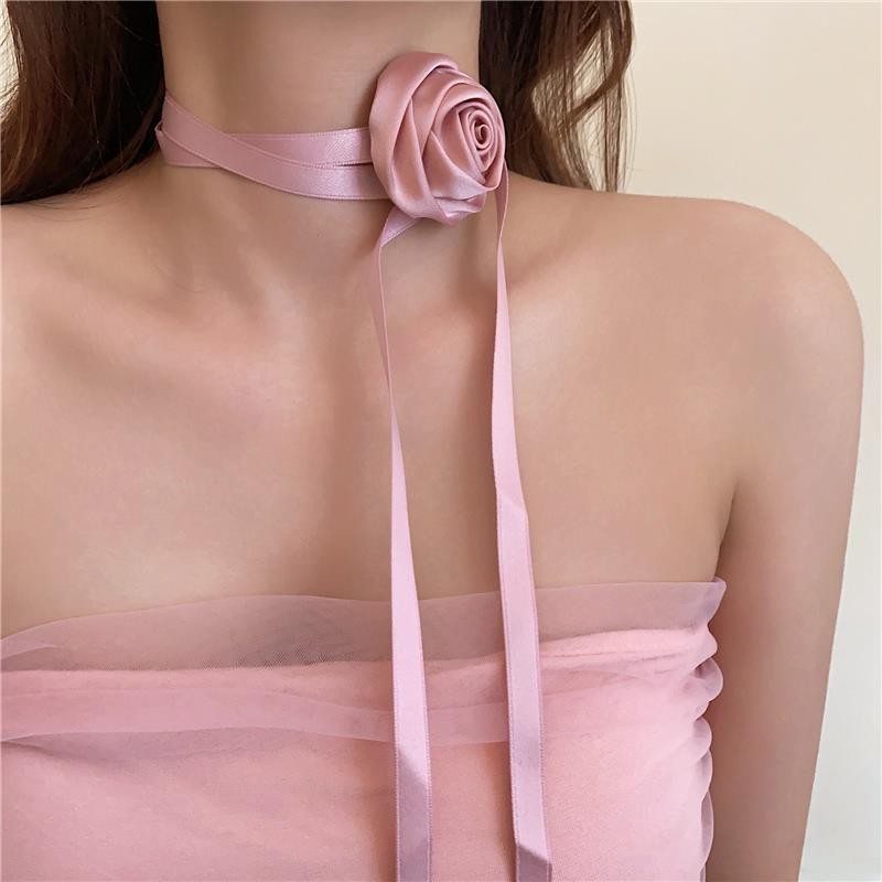 สร้อยคอดอกไม้ โรแมนติกวินเทจ Jewellery ผู้หญิงอินเทรนด์คอโซ่คลาสสิก Charm เครื่องประดับอุปกรณ์เสริมที่ละเอียดอ่อน